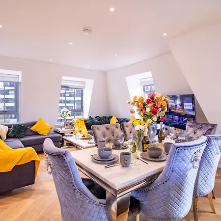Elegant 3-bedroom Penthouse In Marble Arch 70 *