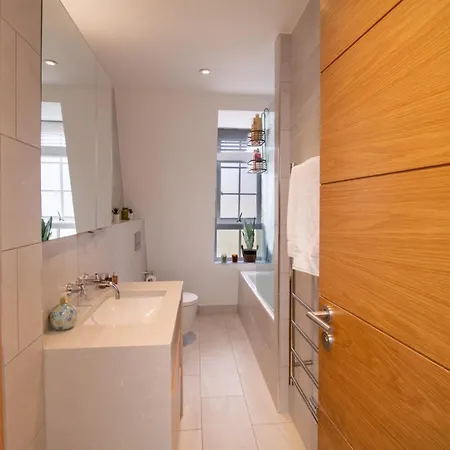 Apartment Elegant 3-bedroom Penthouse In Marble Arch 70 *