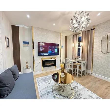 Apartment F2- Beautiful 1 Bed Flat Near Edgware Road Station *