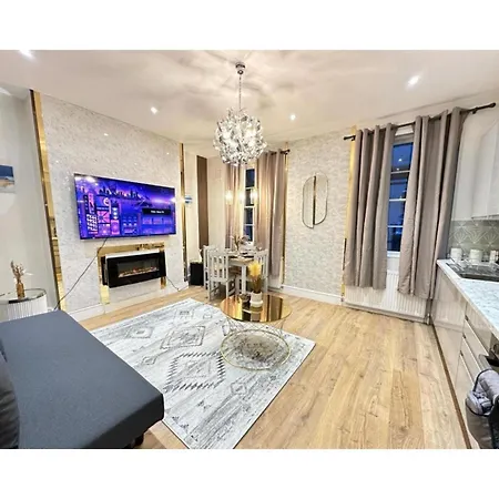 Apartment F2- Beautiful 1 Bed Flat Near Edgware Road Station London