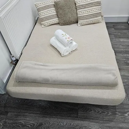 Apartment Private One Bedroom Flat In Barnet, London