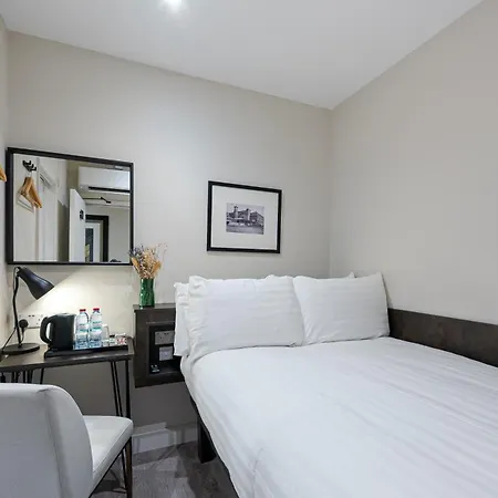 King's Cross Express Hotel 4*