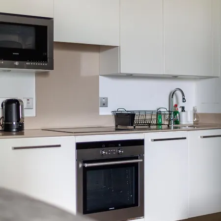 St George Apartment London