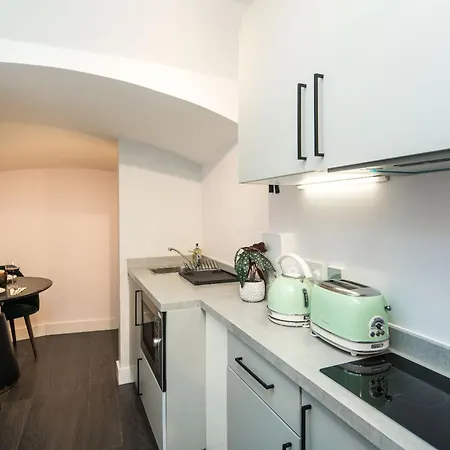 Notting Hill By Sleepy Apartamento *