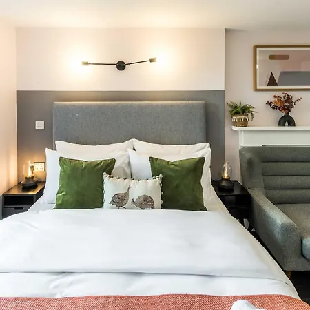 Notting Hill By Sleepy