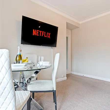 Wembley Stadium 2 Bed Aprt London