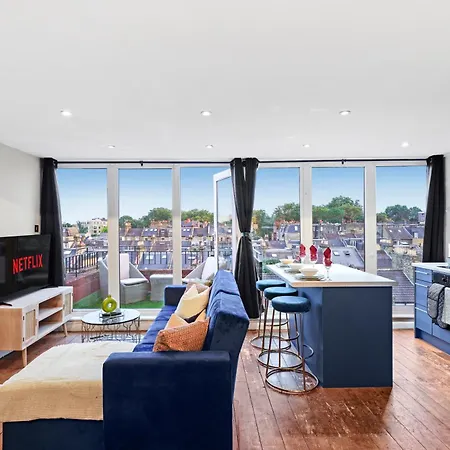 Apartment Beautiful Flat In Fulham - Great Views!- Sleeps 6 *