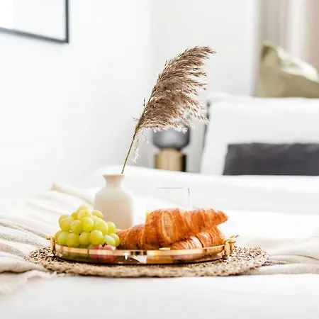 Hyde Park Apartment London
