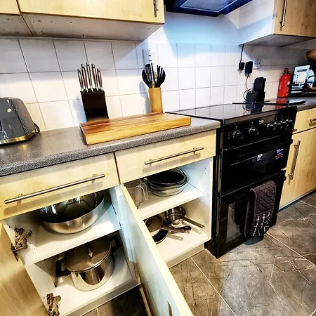 Brand New Flat - Canary Wharf London