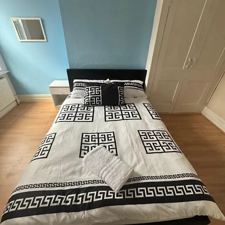 Guest house Dreamwell Flats London