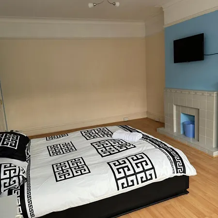 Dreamwell Flats *
