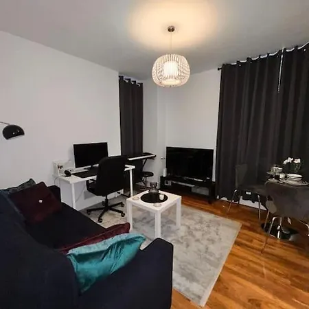 Beautiful Flat One Bedroom In *