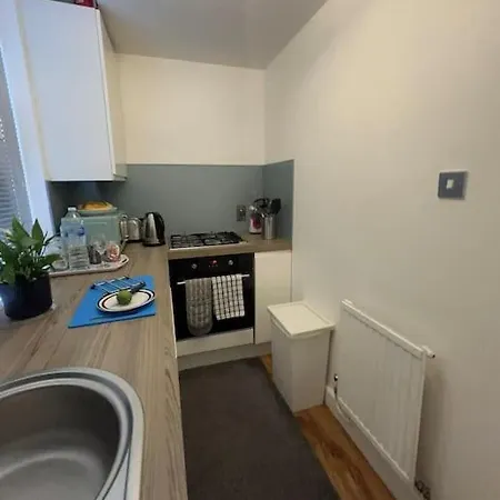 Beautiful Flat One Bedroom In Apartment