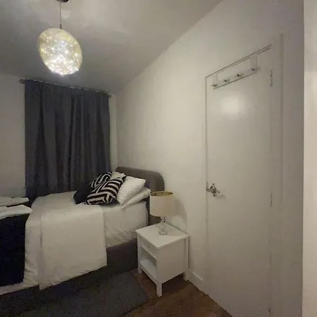 Beautiful Flat One Bedroom In Apartment London