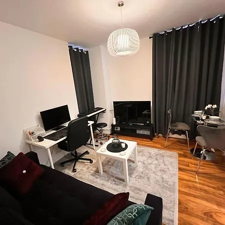 Beautiful Flat One Bedroom In
