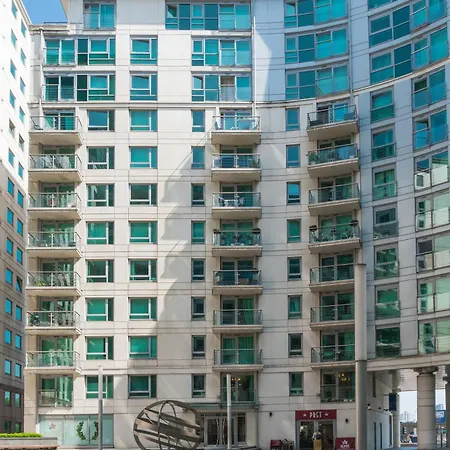 Vauxhall Luxury Manhattan Apartment *