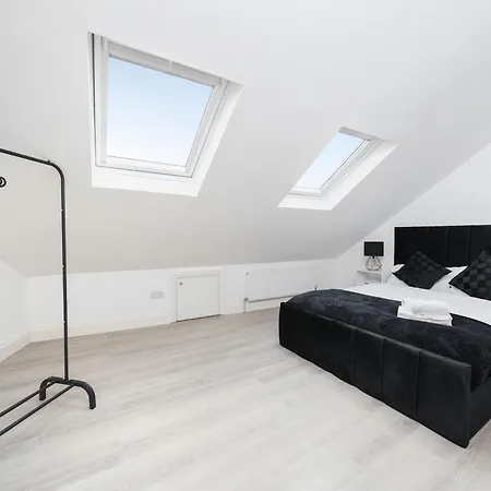 Apartment Newbury Retreat - Train - Airport - Table Tennis Ilford