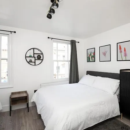 Apartment Camberwell - Stylish 4 Bed London