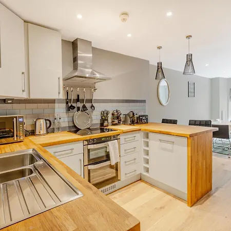 Holiday home Fantastic Multilevel 3br, Vibrant Angel, 5min Tube London