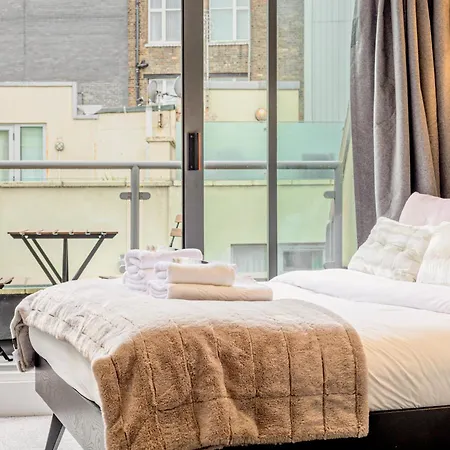 Fantastic Multilevel 3br, Vibrant Angel, 5min Tube * London