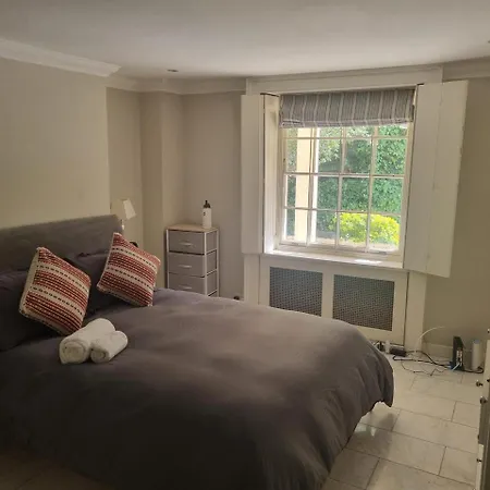 Park Village Luxury House -