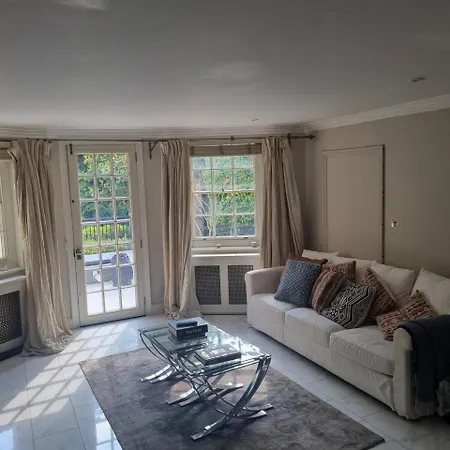 Holiday home Park Village Luxury House -