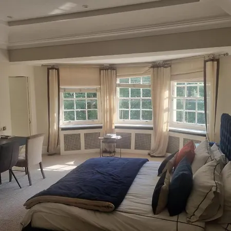 Park Village Luxury House - Holiday home *