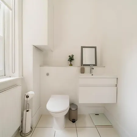 Comfortable In Shoreditch High Street Apartment *