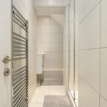 Comfortable In Shoreditch High Street * London