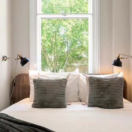 Comfortable In Shoreditch High Street * London