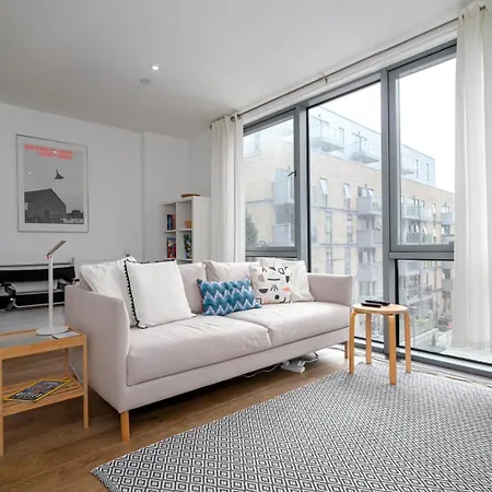 Apartment Guestready - Chic With Balcony In *