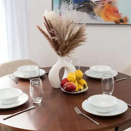 Apartment Stunning Spacious En-suite Flat - 6 Min To Trains -pass The Keys