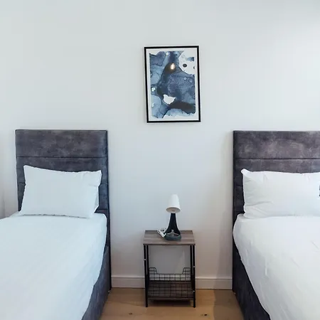 Access Shoreditch Apartment