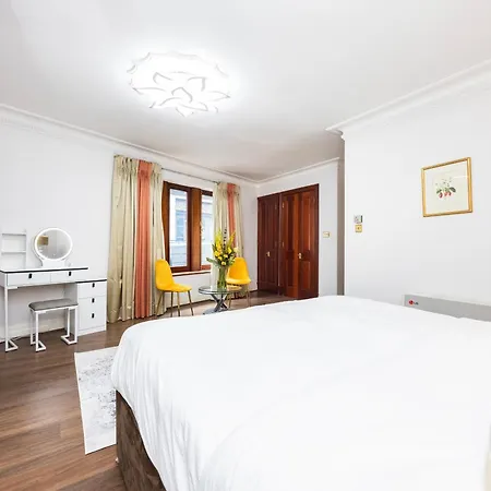 Carlton Court - Mayfair 5*