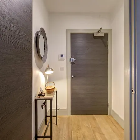 Apartment Whitechapel Kindred Hosted By Guestready