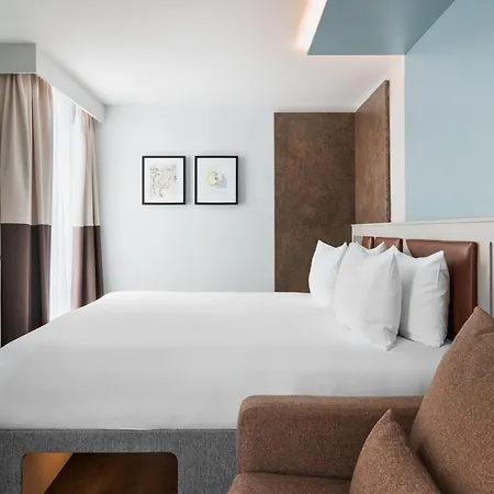 Hotell Spark By Hilton London
