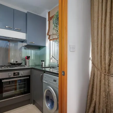 Guestready - Central Converted Mews In Bayswater Apartment *