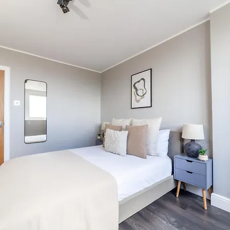 The Old Street Collection Apartment London