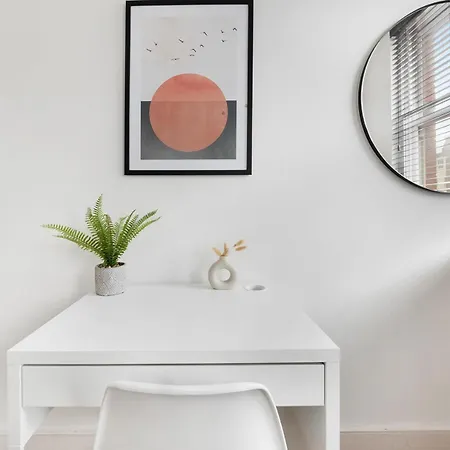 Family Friendly - Stylish Kentish Town London