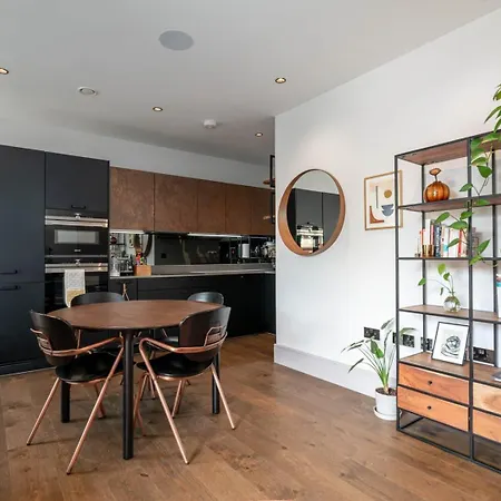 Guestready - Industrial Flat Near Shoreditch Park * London