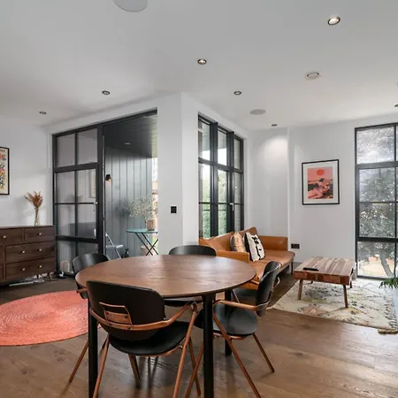 Guestready - Industrial Flat Near Shoreditch Park * London