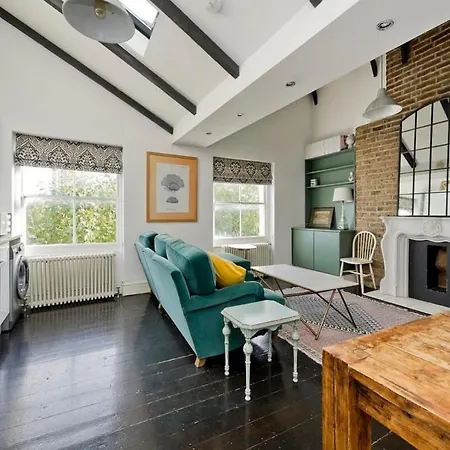 Long Discounts- 1 Bed Bohemian Loft Style * London