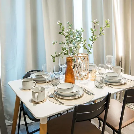 Apartment Rd Central-cozy-westfields-2bed-new-westfields- London