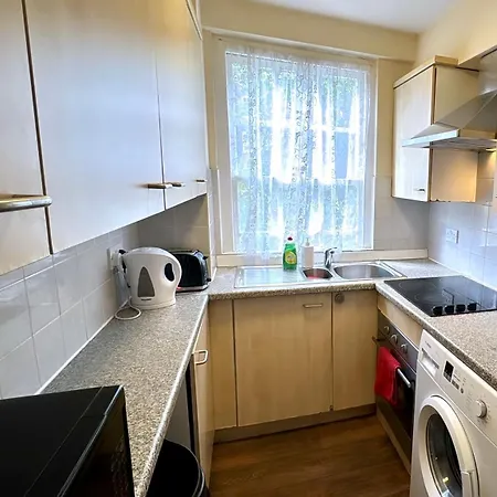 The G Spot 2 Bedroom Edgware Road * London
