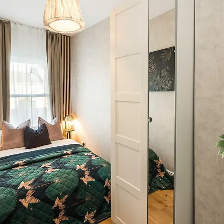 Wg2 New Kensington-olympia-central -westfields *