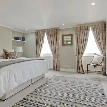 Apartment Fabulous 3 Bed Flat Chelsea London