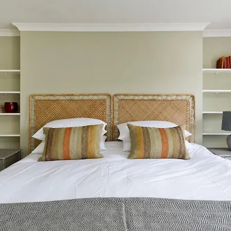 Fabulous 3 Bed Flat Chelsea Apartment