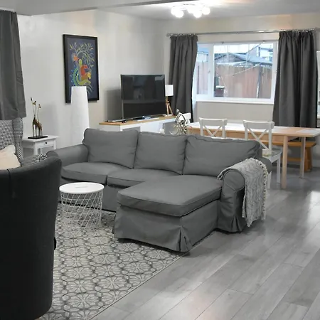 Charming Wembley Near Wembley Stadium London