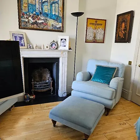Luxury Flat In South Kensington