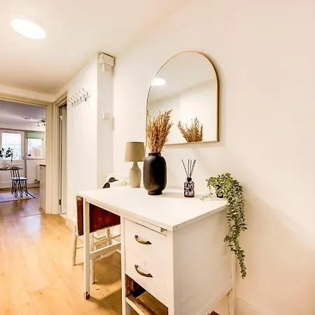 Heart Of Hackney 2bed Garden Flat Sleeps 6